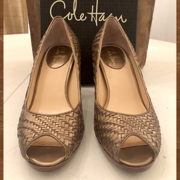 Cole Haan Shoes - COLE HAAN Genevieve Bronze Peeptoe Pump